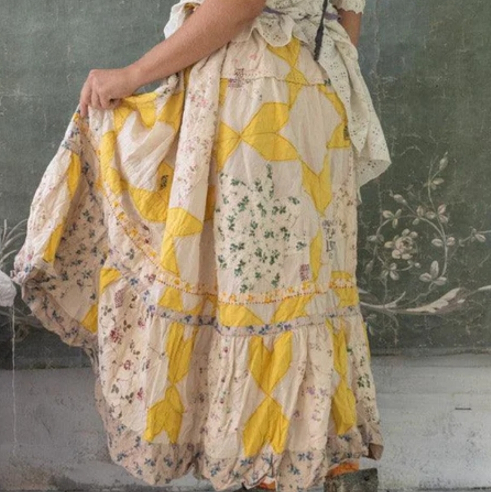 NWT Magnolia Pearl Friendship Star Quilt Skirt OS